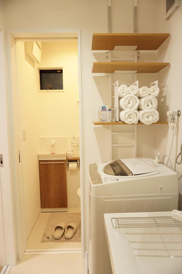 Sakura Shigure Shin-Osaka Apartment Bagian luar foto